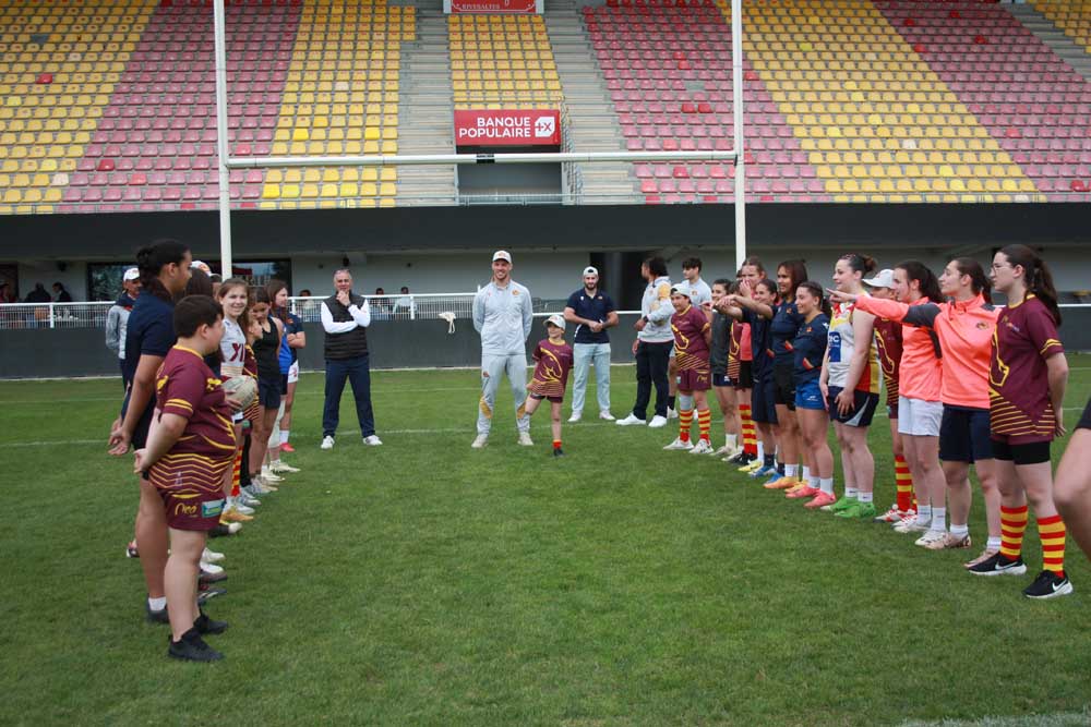 Accueil du groupe à Brutus